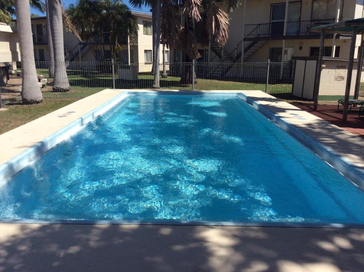 Ocean Breeze Units Bowen Exterior foto