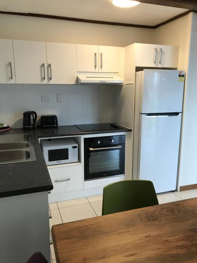 Ocean Breeze Units Bowen Exterior foto