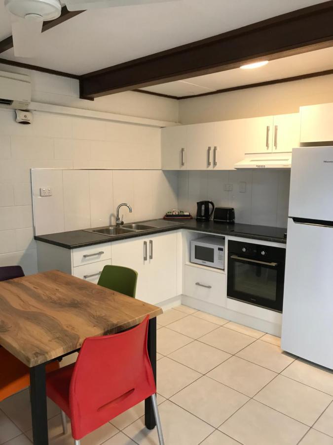 Ocean Breeze Units Bowen Exterior foto